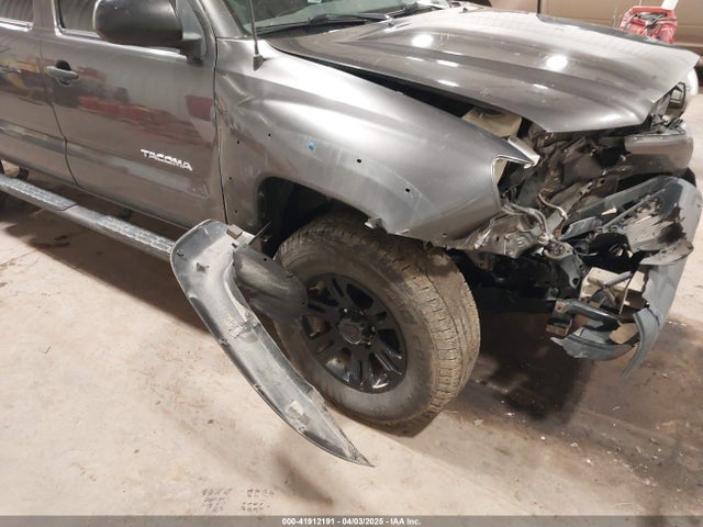 5TFJU4GN5FX084950 Toyota Tacoma Prerunner V6