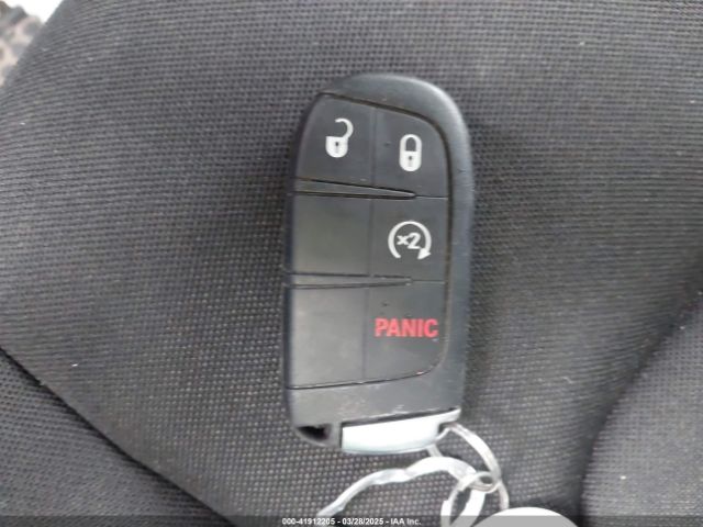 2022 JEEP RENEGADE ZACNJDB18NPN80077 Photo 10