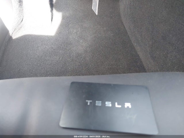 2024 TESLA MODEL Y 7SAYGDEE1RF995867 Photo 10