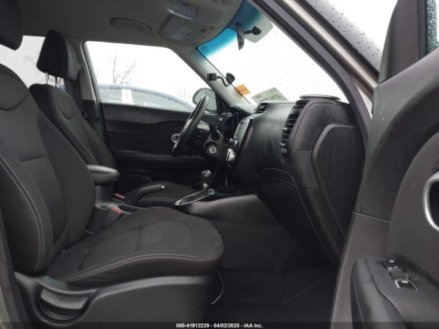 KNDJN2A29J7572730 KIA Soul