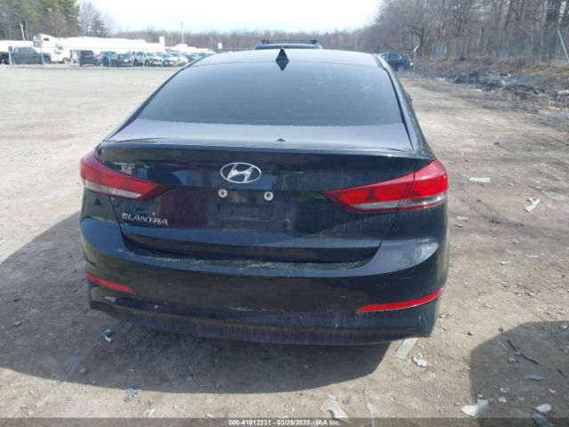 5NPD84LF1JH392279 Hyundai ELANTRA SEL