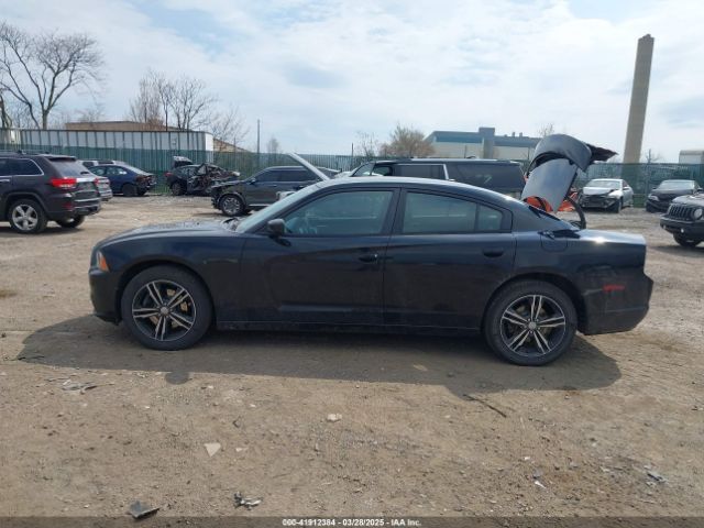 2C3CDXJG2EH184239 Dodge Charger Sxt