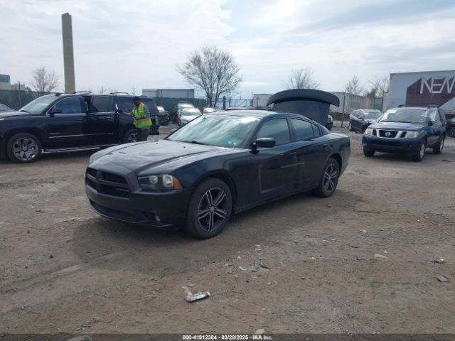2C3CDXJG2EH184239 Dodge Charger Sxt