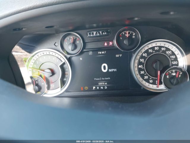 2018 RAM 1500 1C6RR7LT4JS152047 Photo 6