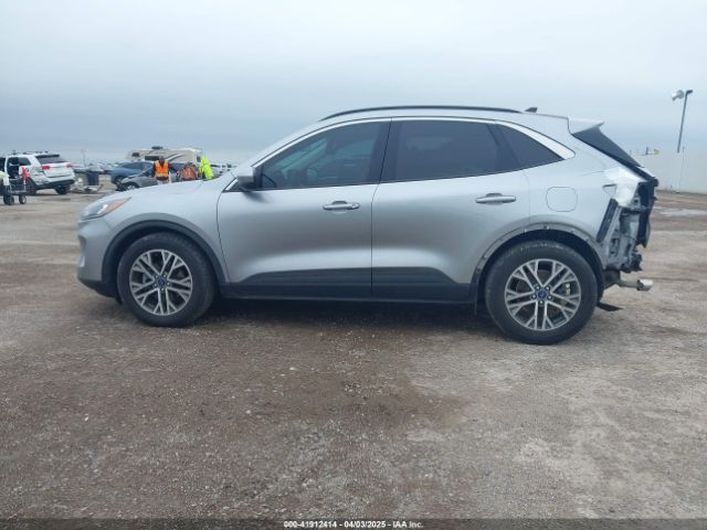 1FMCU0H68NUB12017 Ford ESCAPE SEL