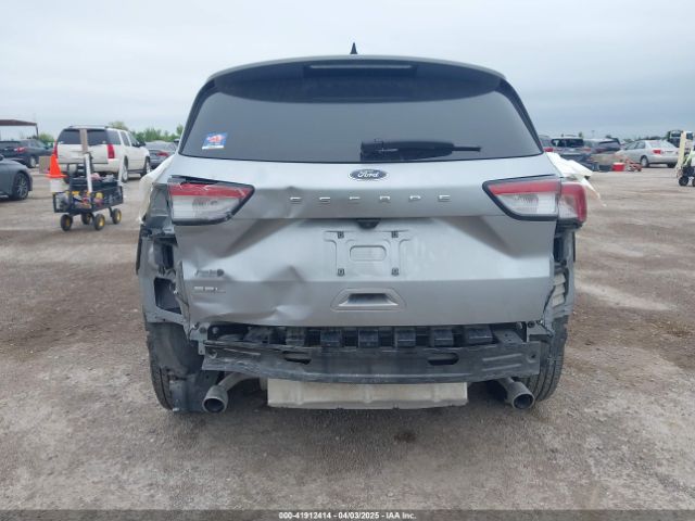 1FMCU0H68NUB12017 Ford ESCAPE SEL