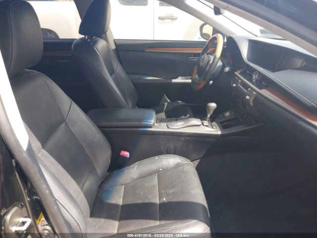 JTHBW1GG6E2066319 Lexus ES 300H