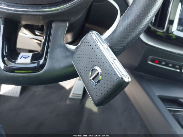 LYV102RM0KB349087 Volvo Xc60 T5 R-design