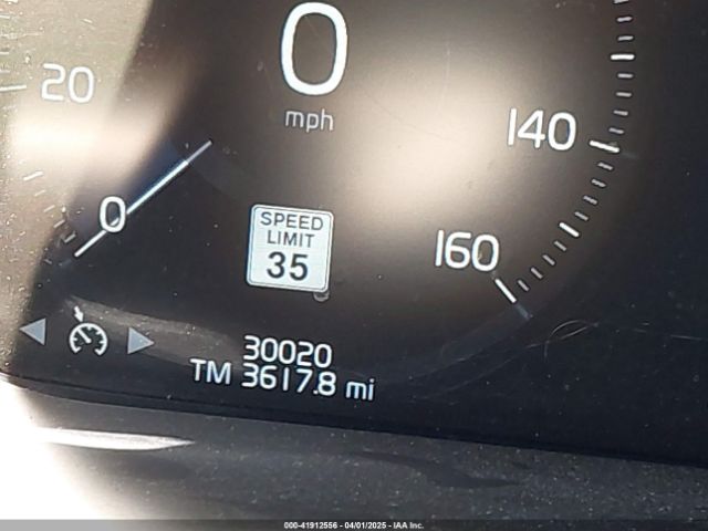 LYV102RM0KB349087 Volvo Xc60 T5 R-design