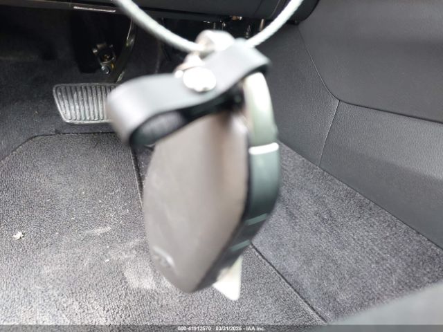 KNAG24J72S5275769 KIA K5 LXS