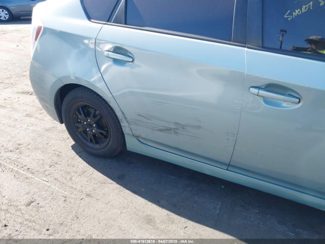 JTDKN3DU3F1954091 Toyota Prius Two