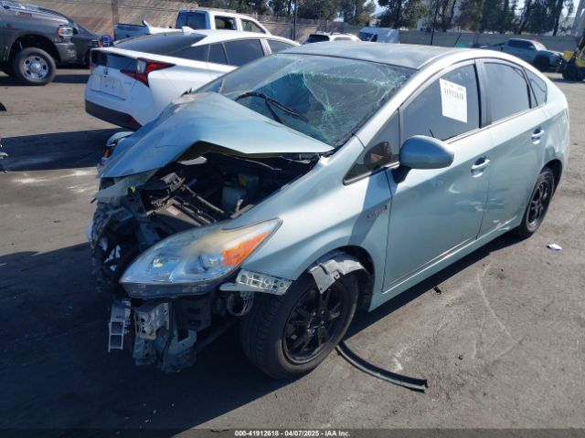 JTDKN3DU3F1954091 Toyota Prius Two