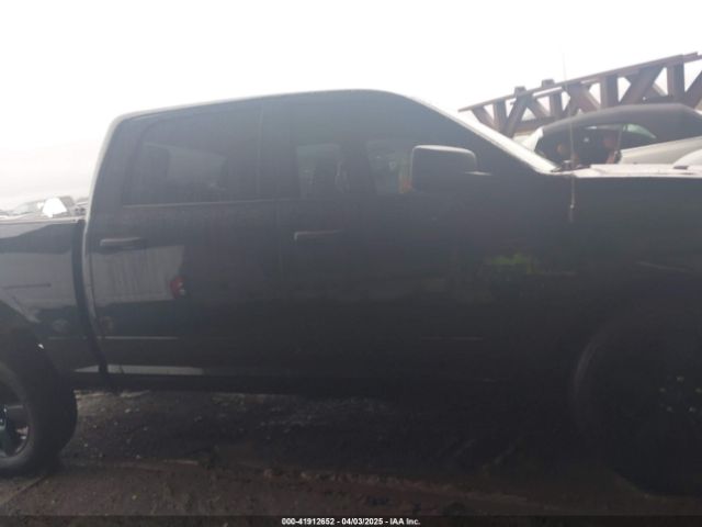 1C6RR7KT6JS284986 RAM 1500 St