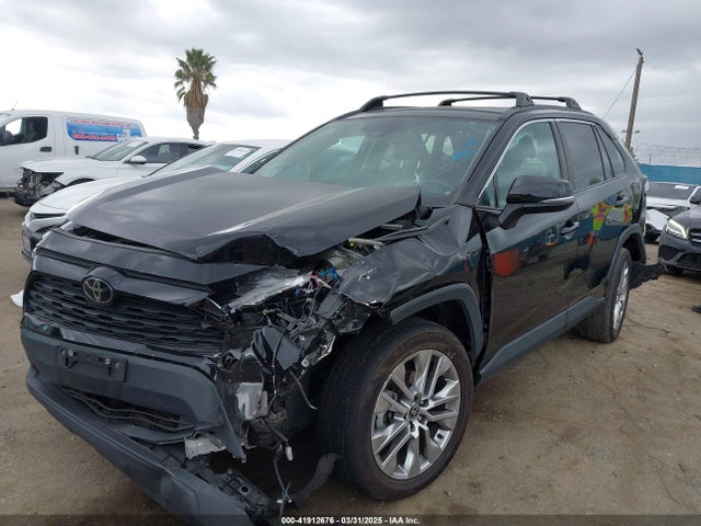 Toyota a25a-fks 2022 2T3C1RFV4NC183733 Image 2