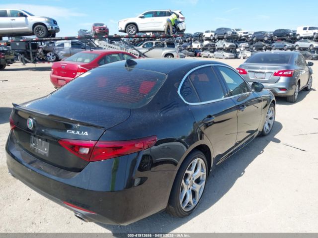 ZARFAMBN2M7649941 Alfa Romeo Giulia Ti Rwd