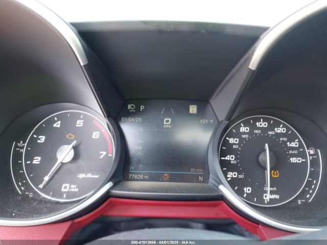 ZARFAMBN2M7649941 Alfa Romeo Giulia Ti Rwd