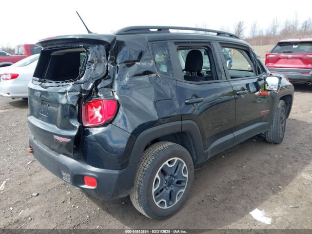 ZACCJBCT2GPC80097 Jeep Renegade Trailhawk
