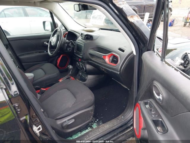 ZACCJBCT2GPC80097 Jeep Renegade Trailhawk