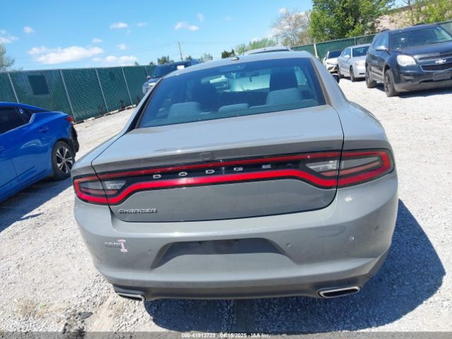 2C3CDXBGXKH636626 Dodge Charger Sxt Rwd