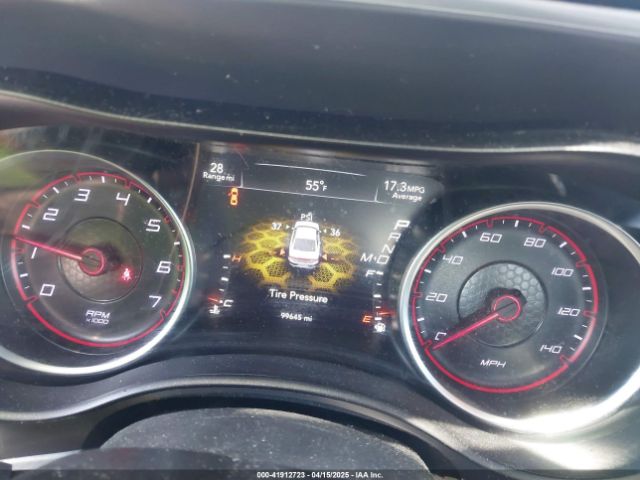 2C3CDXBGXKH636626 Dodge Charger Sxt Rwd