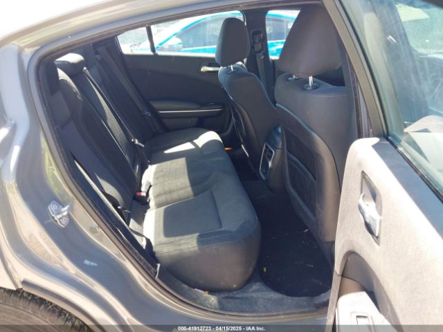 2C3CDXBGXKH636626 Dodge Charger Sxt Rwd