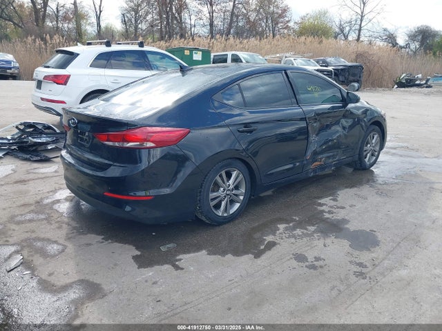 5NPD84LF3HH047183 Hyundai ELANTRA SE