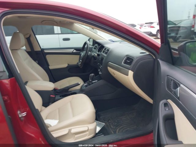 3VWDB7AJ4HM378923 Volkswagen Jetta 1.4t Se