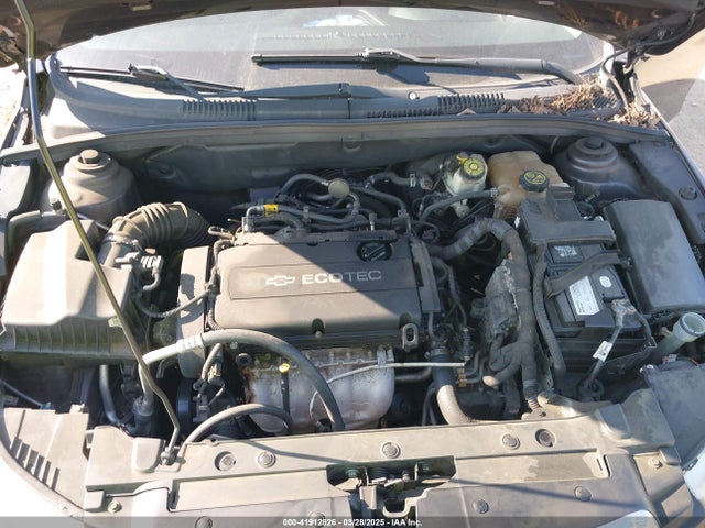 1G1PA5SH2E7478889 Chevrolet Cruze Ls Auto