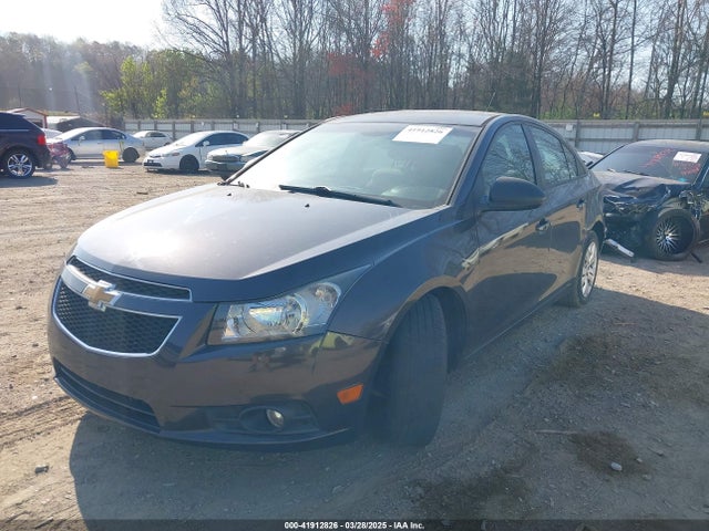 1G1PA5SH2E7478889 Chevrolet Cruze Ls Auto