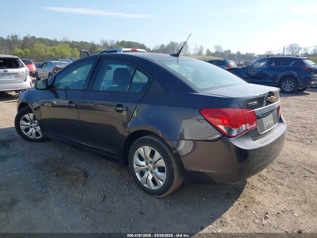 1G1PA5SH2E7478889 Chevrolet Cruze Ls Auto