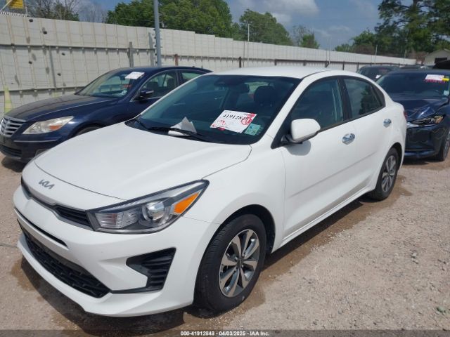 3KPA24AD4PE528715 KIA RIO S