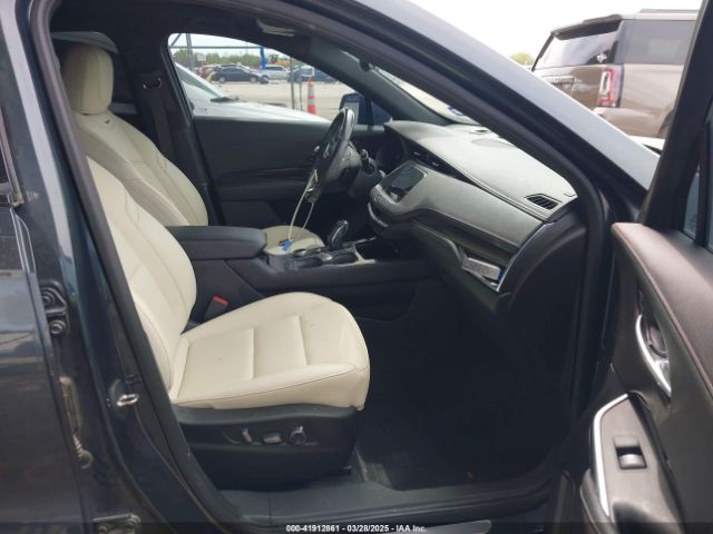 1GYFZER49KF215843 Cadillac XT4 SPORT