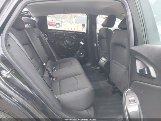 1G1ZB5ST2NF204673 Chevrolet Malibu Fwd Ls