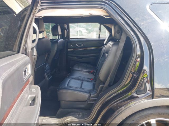 1FM5K8HT5HGA53806 Ford Explorer Platinum