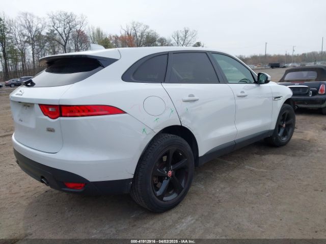 SADCJ2FX7JA295057 Jaguar F-pace 25t Premium