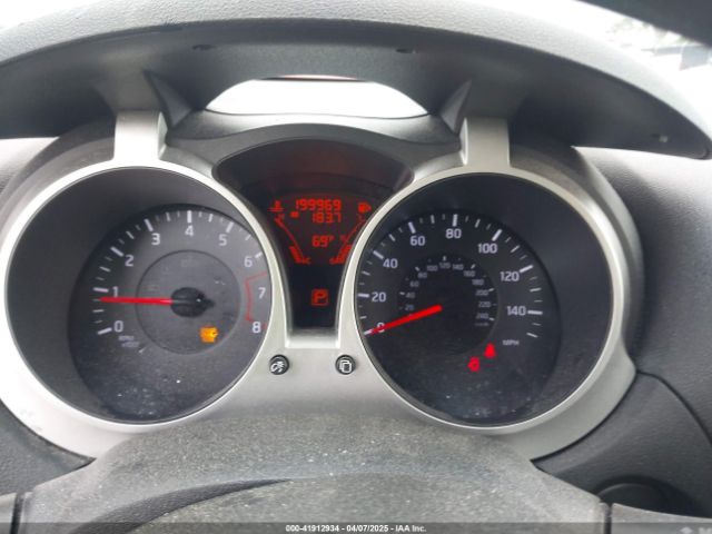 JN8AF5MR8ET353041 Nissan JUKE S