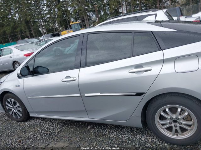 JTDKARFP9L3161318 Toyota Prius Prime Xle