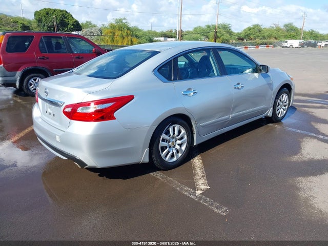 1N4AL3AP3HC139855 Nissan Altima 2.5 S