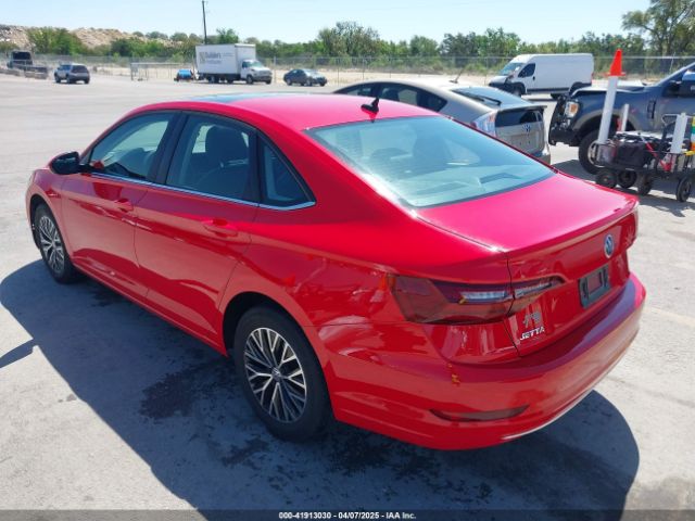 2021 VOLKSWAGEN JETTA 3VWC57BU8MM086469 Photo 2