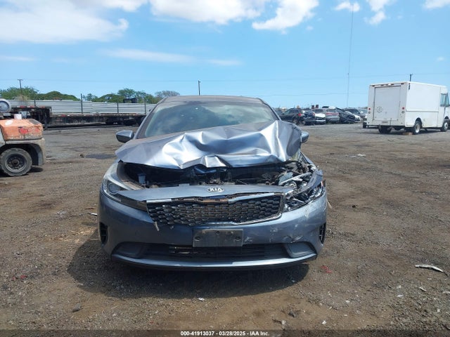 3KPFL4A73JE185660 KIA mpi nu