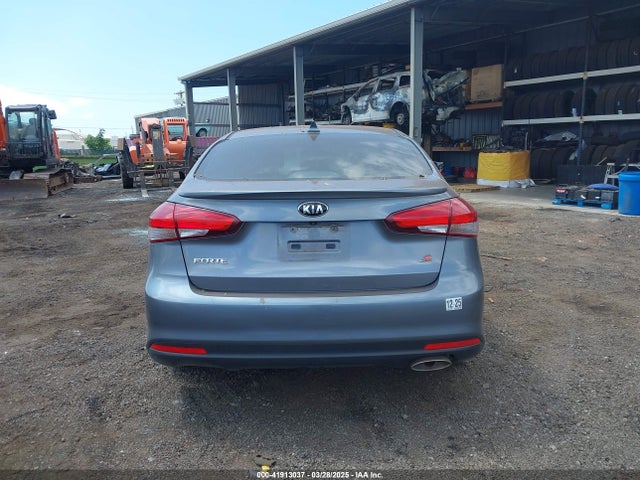3KPFL4A73JE185660 KIA mpi nu