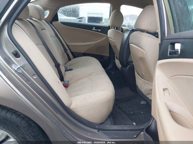 5NPEB4AC3EH935443 Hyundai SONATA GLS