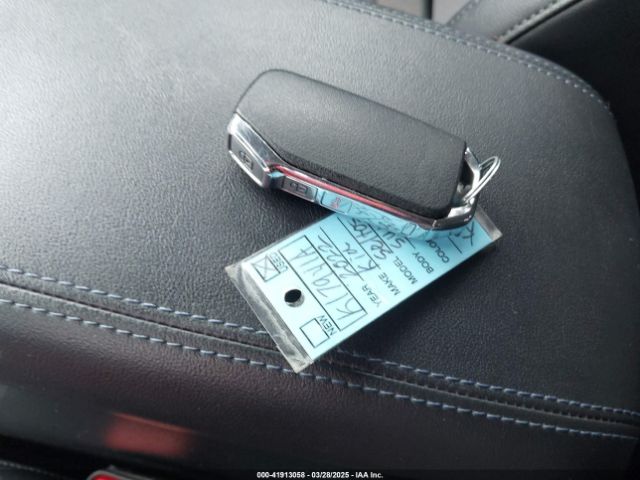 KNDEUCAAXN7270001 KIA SELTOS S