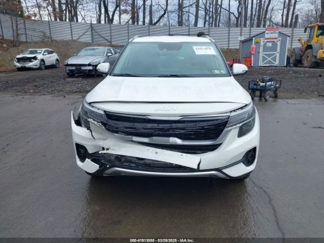 KNDEUCAAXN7270001 KIA SELTOS S