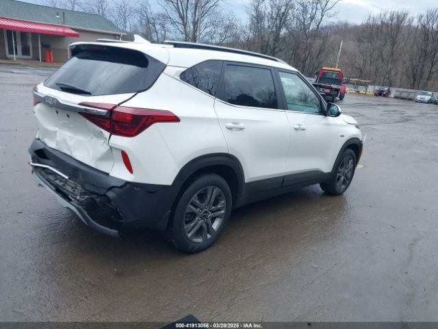 KNDEUCAAXN7270001 KIA SELTOS S