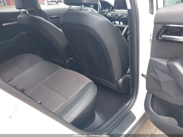 KNDEUCAAXN7270001 KIA SELTOS S