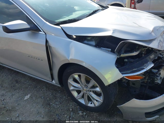 1G1ZD5ST9KF107136 Chevrolet MALIBU LT