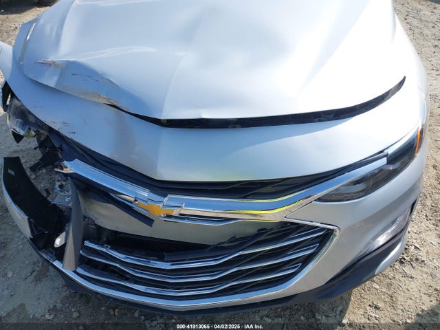 1G1ZD5ST9KF107136 Chevrolet MALIBU LT