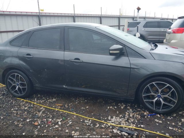 1FADP3FE9HL214504 Ford FOCUS SE