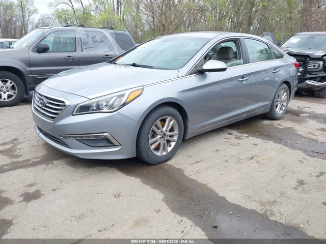 5NPE24AF9FH017076 Hyundai SONATA SE